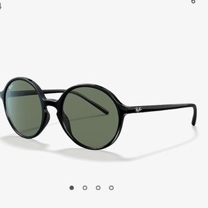 Black Ray-Ban 53mm Round Sunglasses